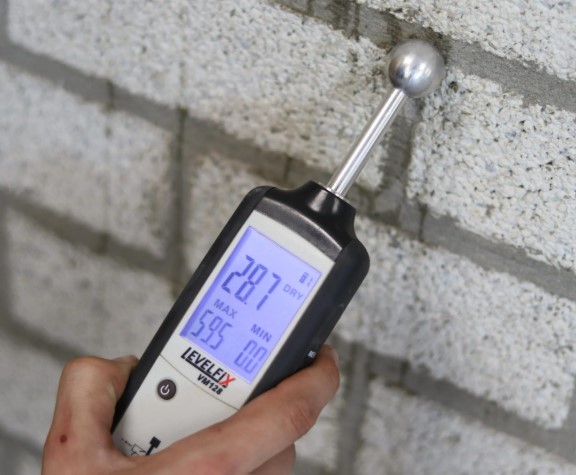 أرض الابداع لكشف تسربات المياه