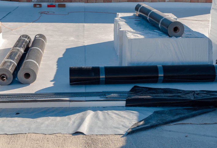 طرق علاج تسرب الماء من السطح