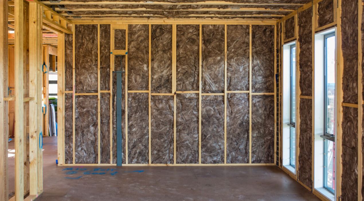 عزل الصوت بين الطوابق | حلول عملية لعزل الضوضاء 2025